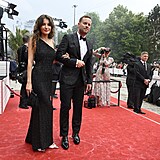 Sara Sandeva a Jakub Prachař na červeném koberci