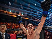 Tadeá Mawar Rika elí velké kritice