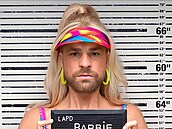 Karlos Vémola jako Barbie