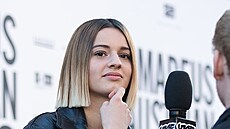 Takto Mavi Phoenix vypadal ped zmnou pohlaví.