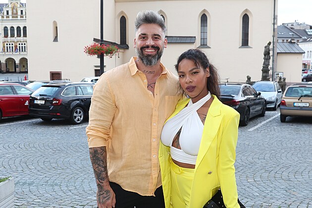 Angie Mangombe a Pepa Krka v Nchod