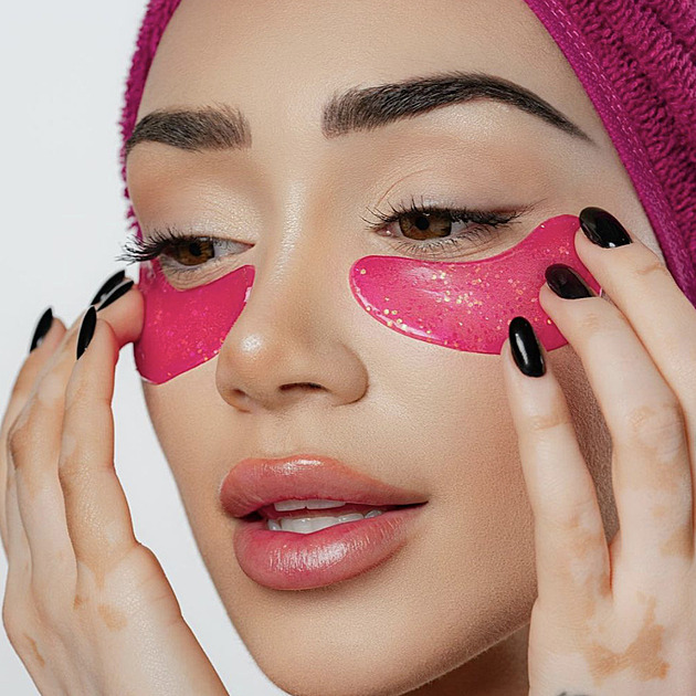 Jsi klaun, píšou lidé Veronice Biasiol. Skin care nafotila se silným líčením