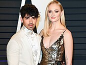 Sophie Turner a Joe Jonas se rozvád�jí
