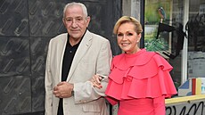 Helena Vondrá�ková s man�elem na p�edávání cen Mistr zábavního um�ní