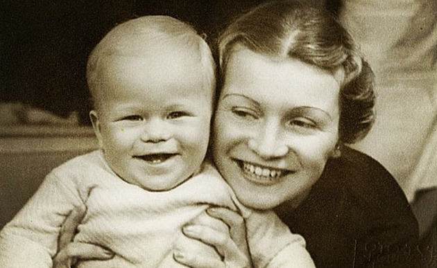 Václav Havel s maminkou