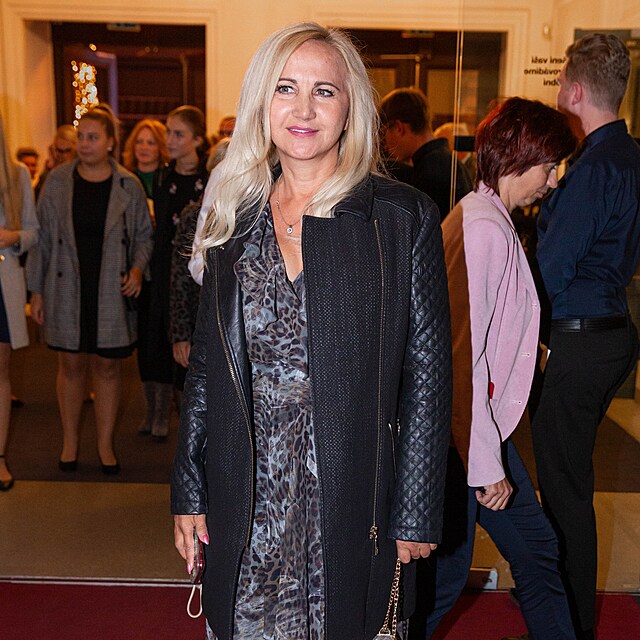 ��rka Grossov�