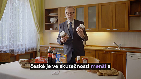 Premiér Petr Fiala zjistil, e nutella je v Nmecku dvakrát levnjí.