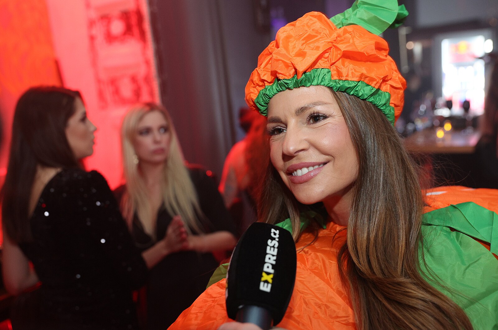 A.n.d.u.l.a pro Expres o nafukovací dýni, kterou oblékla: Jak reagovali ...