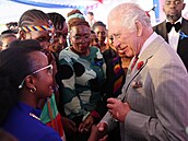 Král Karel piletl do Keni stylov.