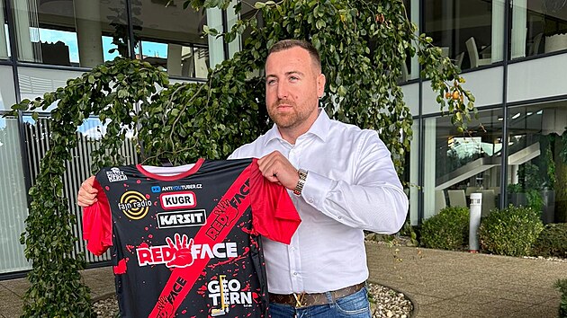Vt Kaiser vstupuje do RedFace.