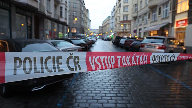 Policie u filosofick fakulty po teroristickm toku
