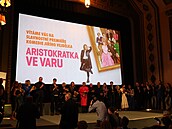 Herecká delegace na premiée Aristokratky ve varu