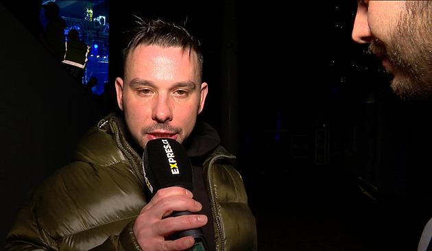 Bizarní bojovník z Clash of the Stars. Prostitutky ho prý milují, Snejkse chce zničit na nadcházejícím galavečeru
