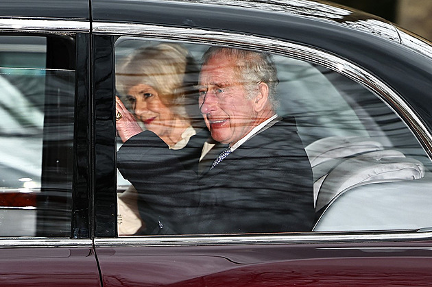 Král Karel III. a královna Camilla jsou po setkání s princem Harry velmi...