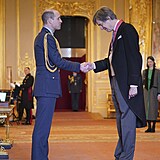 Princ William bhem investitury na hrad Windsor