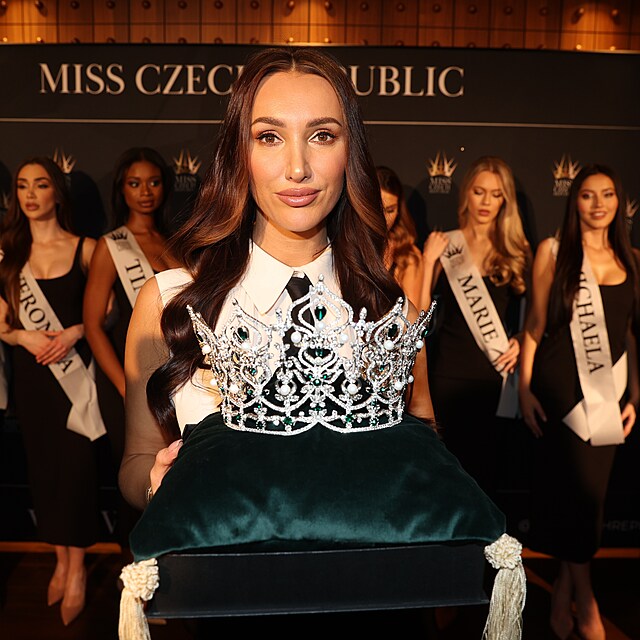 Ta��na Makarenko