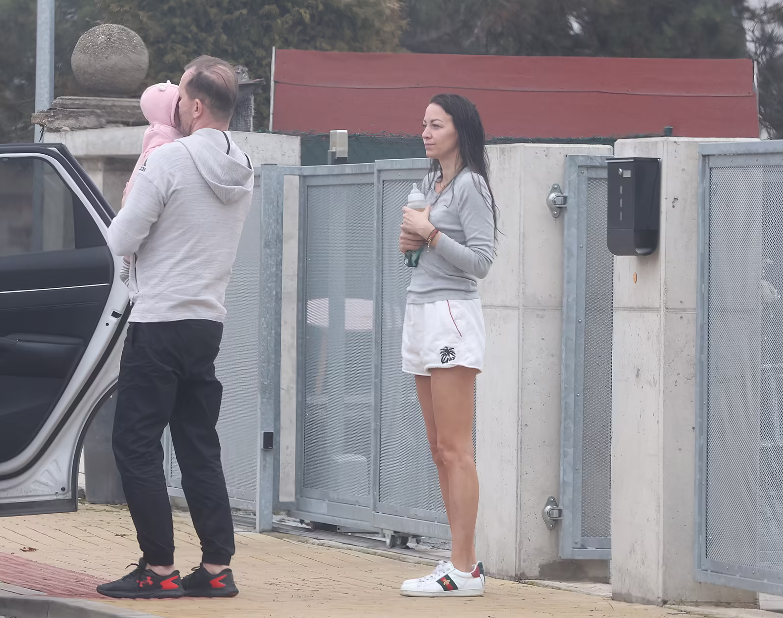 Chladn� p�ed�vka nemocn� Roz�rky mezi Jarom�rem Soukupem a Ag�tou Hanychovou