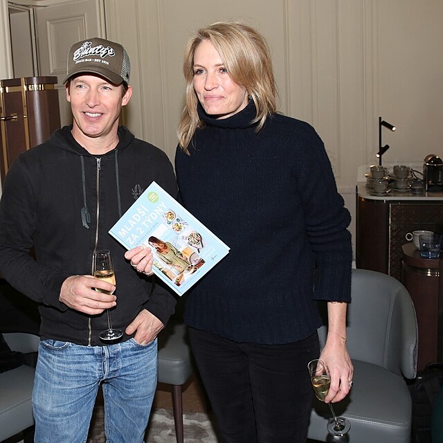 James Blunt s man�elkou