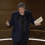 Al Pacino pedv Oscara za nejlep film, tm je Oppenheimer.