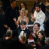Radost delegace filmu Oppenheimer za vymeten Oscar