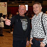 Karel Voek a Vladimr Hron na akci k vzpomnkovmu koncertu Nay Urbnkov