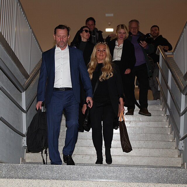 Soud mezi Ag�tou Hanychovou a Jarom�rem Soukupem