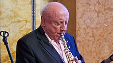 Felix Slová�ek