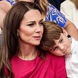 Princ Louis s princeznou Kate