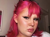 Suger Denny má op�t novou visá�