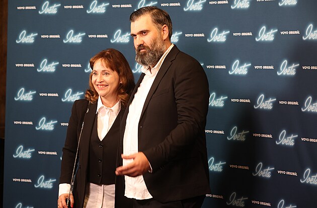 Re�is�r Michal Samir a Alena Mihulov�