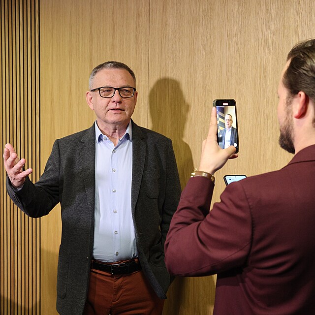 Lubomr Zaorlek byl hostem poadu PoliTikTok.
