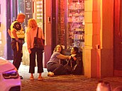 Nkteí to zejm s alkoholem trochu pehnali.