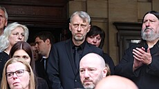 P�i�el i Jáchym Topol, syn Harapesova �ivotního partnera,