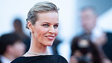 Eva Herzigová v Cannes 2024