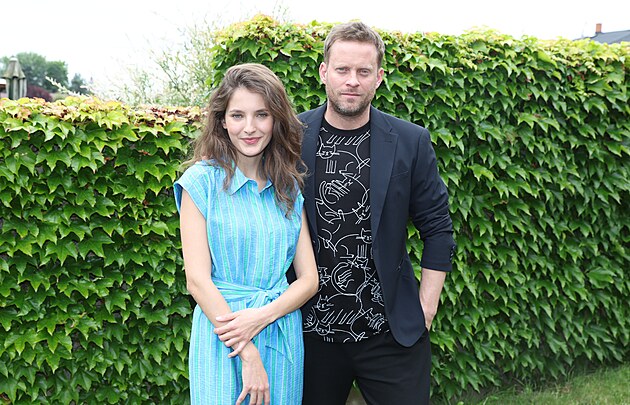 Jakub Pracha a Sara Sandeva