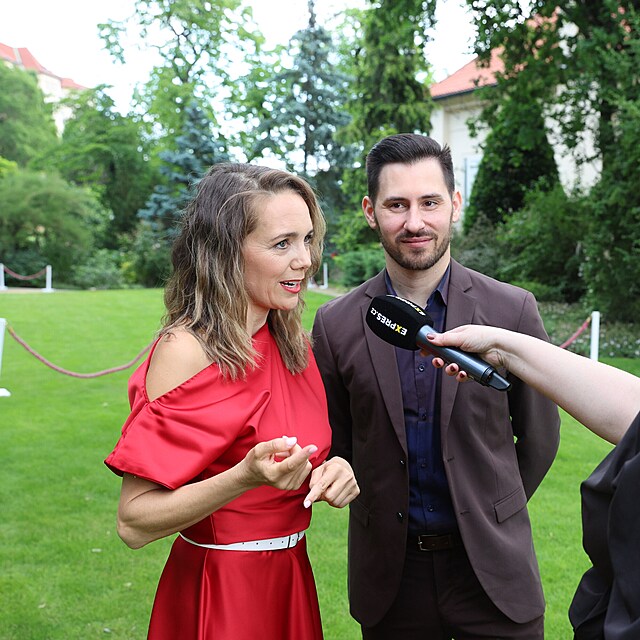 Lucie Vondr��kov� a Luk� Bartun�k