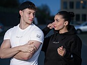 Jakub Schwarz a jeho p�ítelkyn� Adéla Gab�ová
