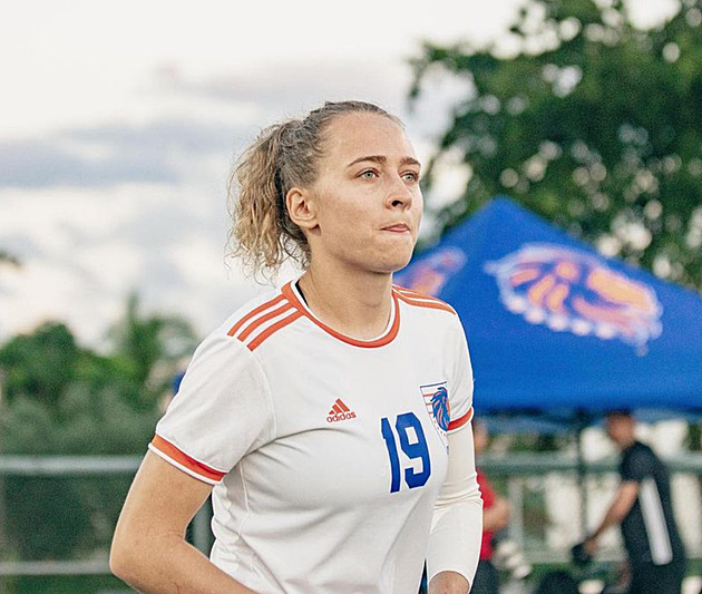 Mladá Češka pracuje pro Inter Miami CF. Denně prý potkává Messiho, obědvá jídla od kuchaře Luise Suaréze