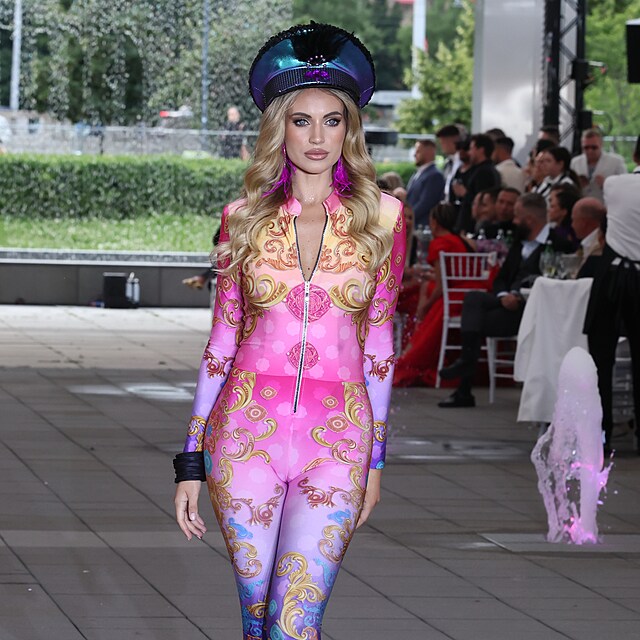 Nat�lie Ko�endov�