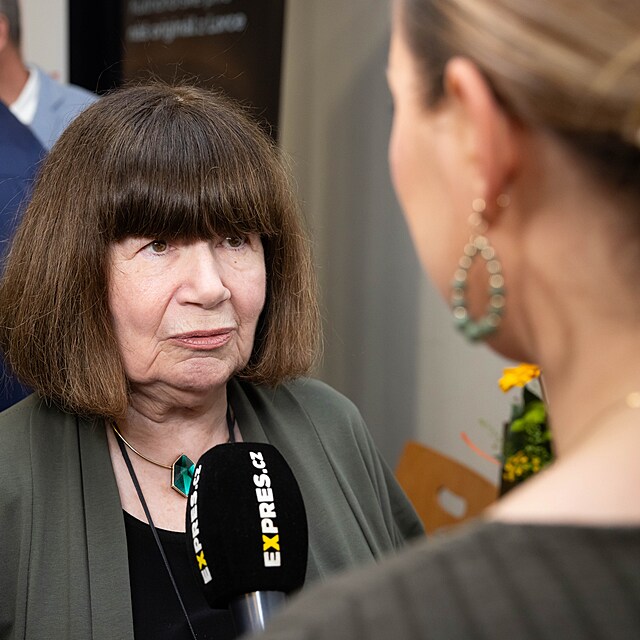 Ur�ula Klukov� v rozhovoru pro Expres