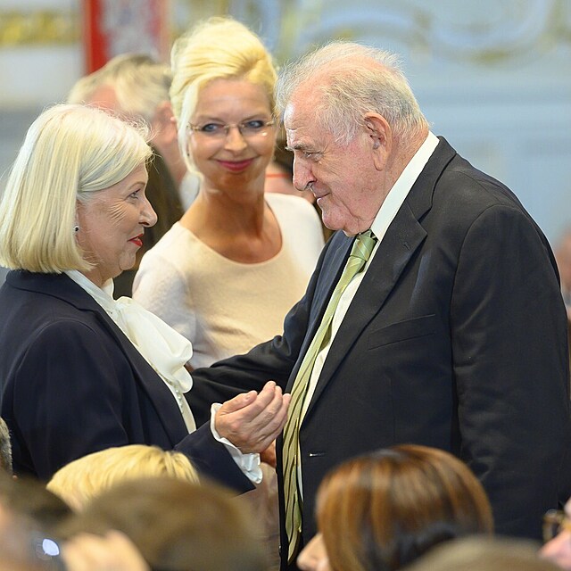Vladimr Meiar se na veejnosti ukzal po del dob.