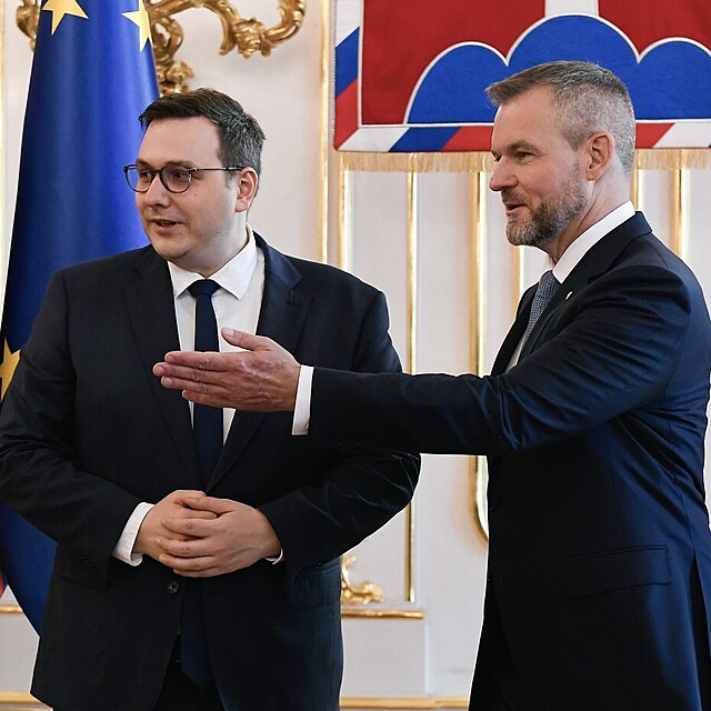 Peter Pellegrini pijal Jana Lipavskho v prezidentskm palci.