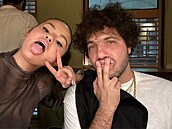 Selena Gomez a její partner Benny Blanco.