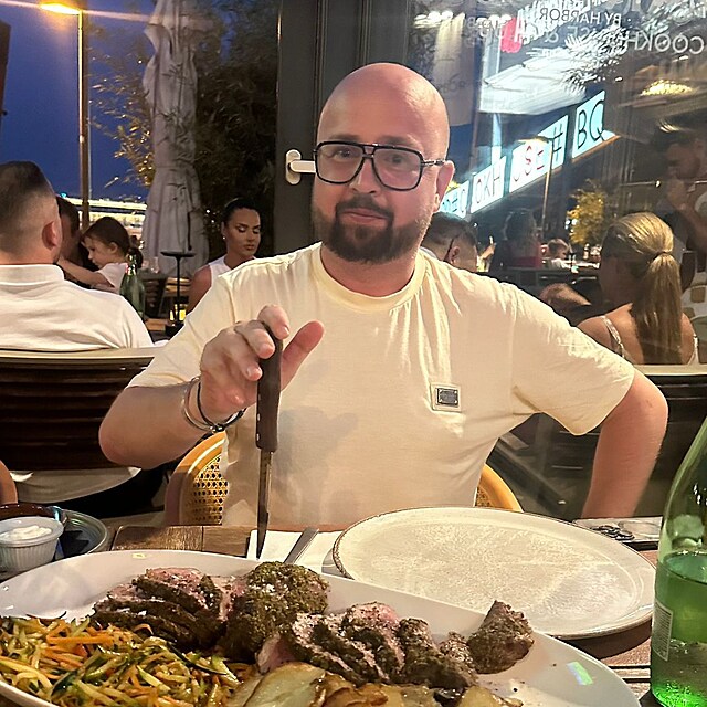 Zdenk si uil nkolikadenn pnskou jzdu s kamardy v Chorvatsku!