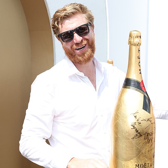 Jakub Vor��ek na Mo�t & Chandon lounge.