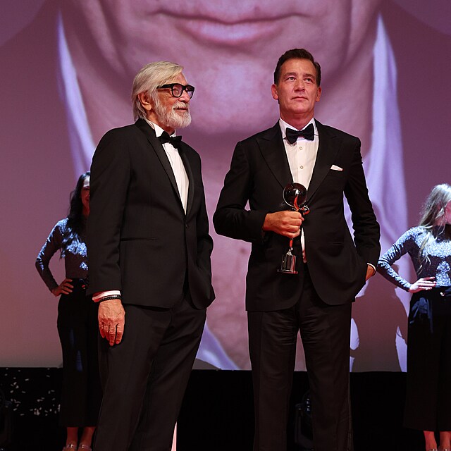 Ji Bartoka a Clive Owen