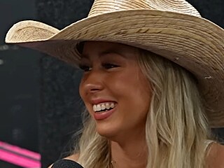 Haliey Welch pobl�znila internet