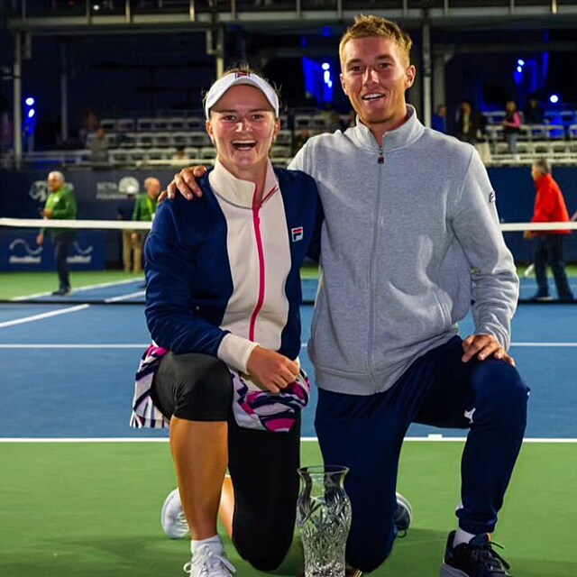 Barbora Krejkov a trenr Pavel Motl si velmi dobe rozum.