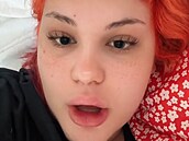 Sugar Denny se na�tvala na holky, které psaly jejímu p�ítelovi. Poté se...