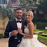 Petr Mrzek se oenil s krsnou Srou!